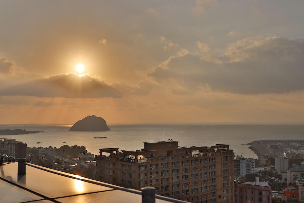 Mstay Hotel Seogwipo Exterior photo